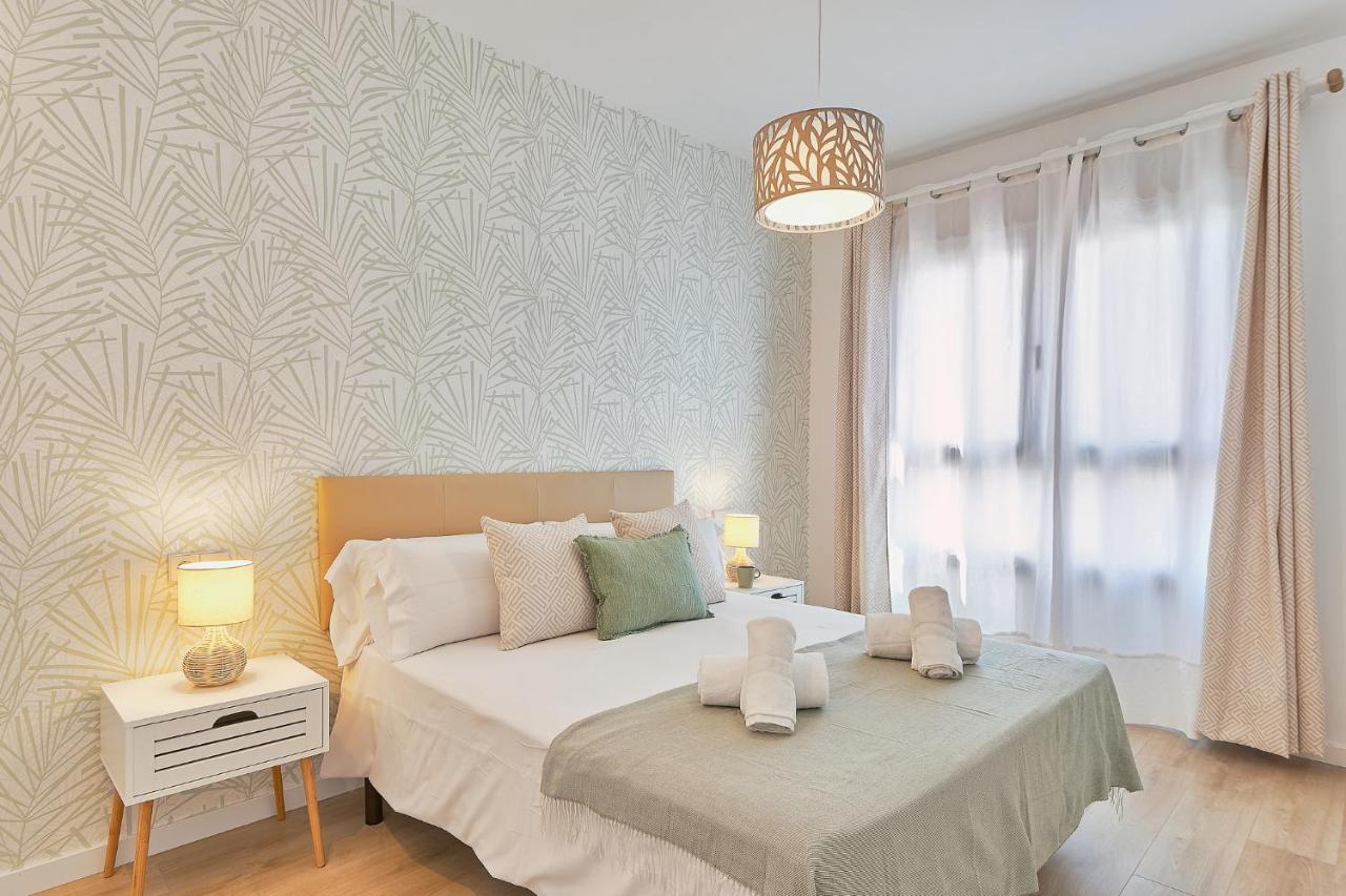Apartamento Adriela Малага Экстерьер фото