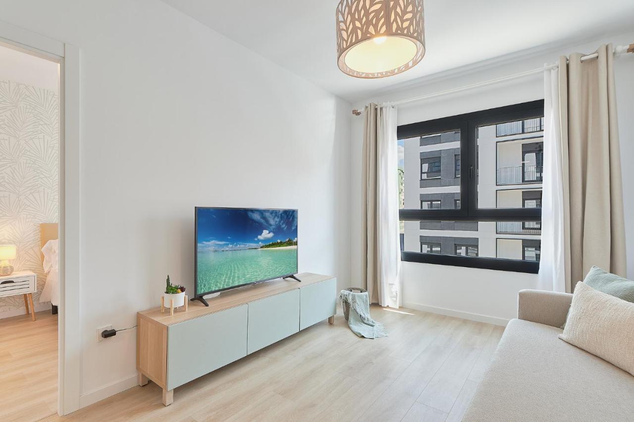 Apartamento Adriela Малага Экстерьер фото
